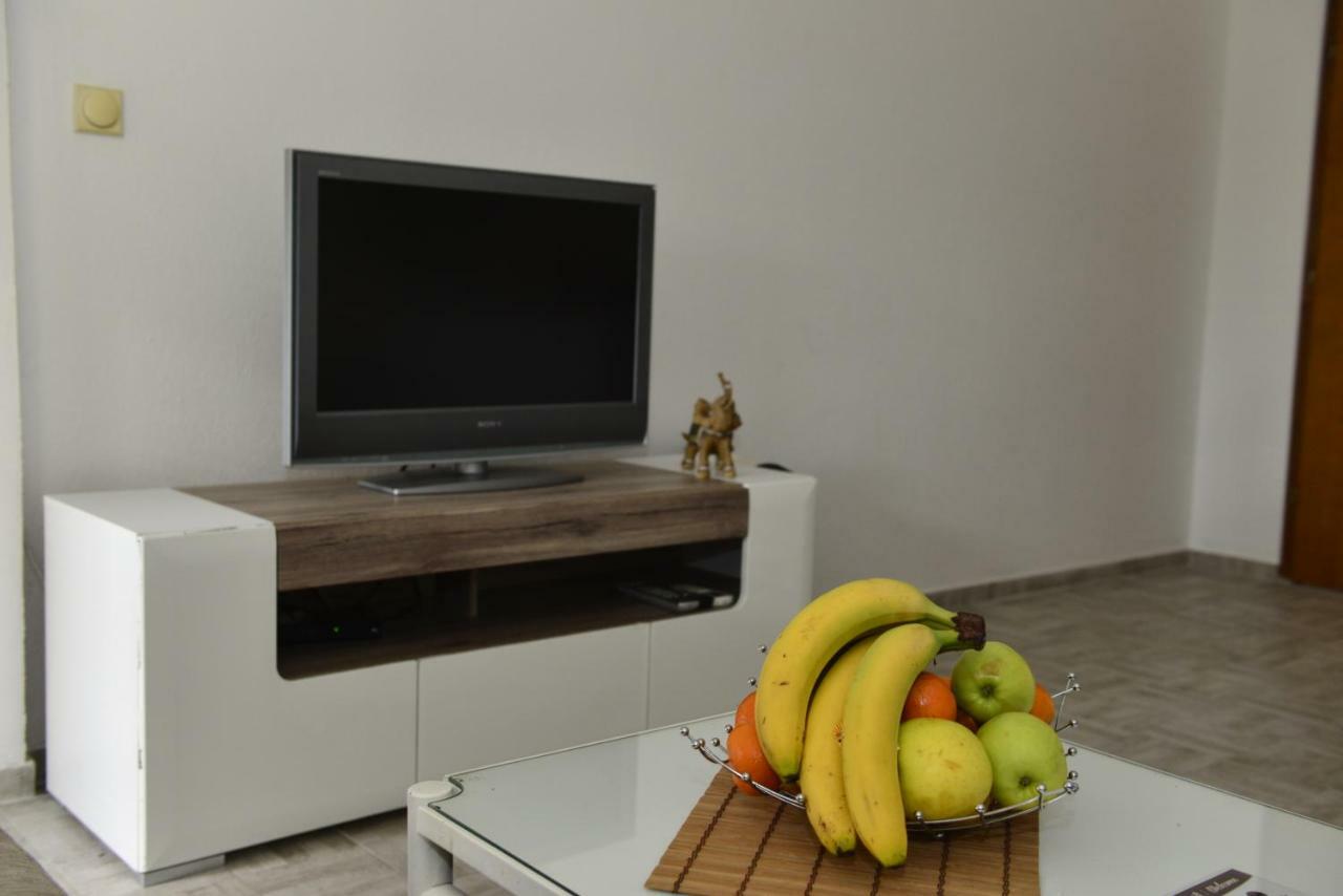 Enko 1 Apartamento Tivat Exterior foto